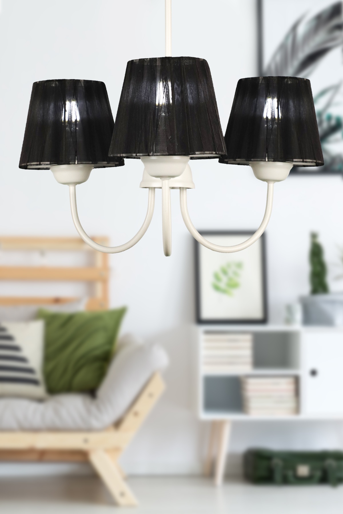 Ova 3.Lü Avize Beyaz Siyah Şapka